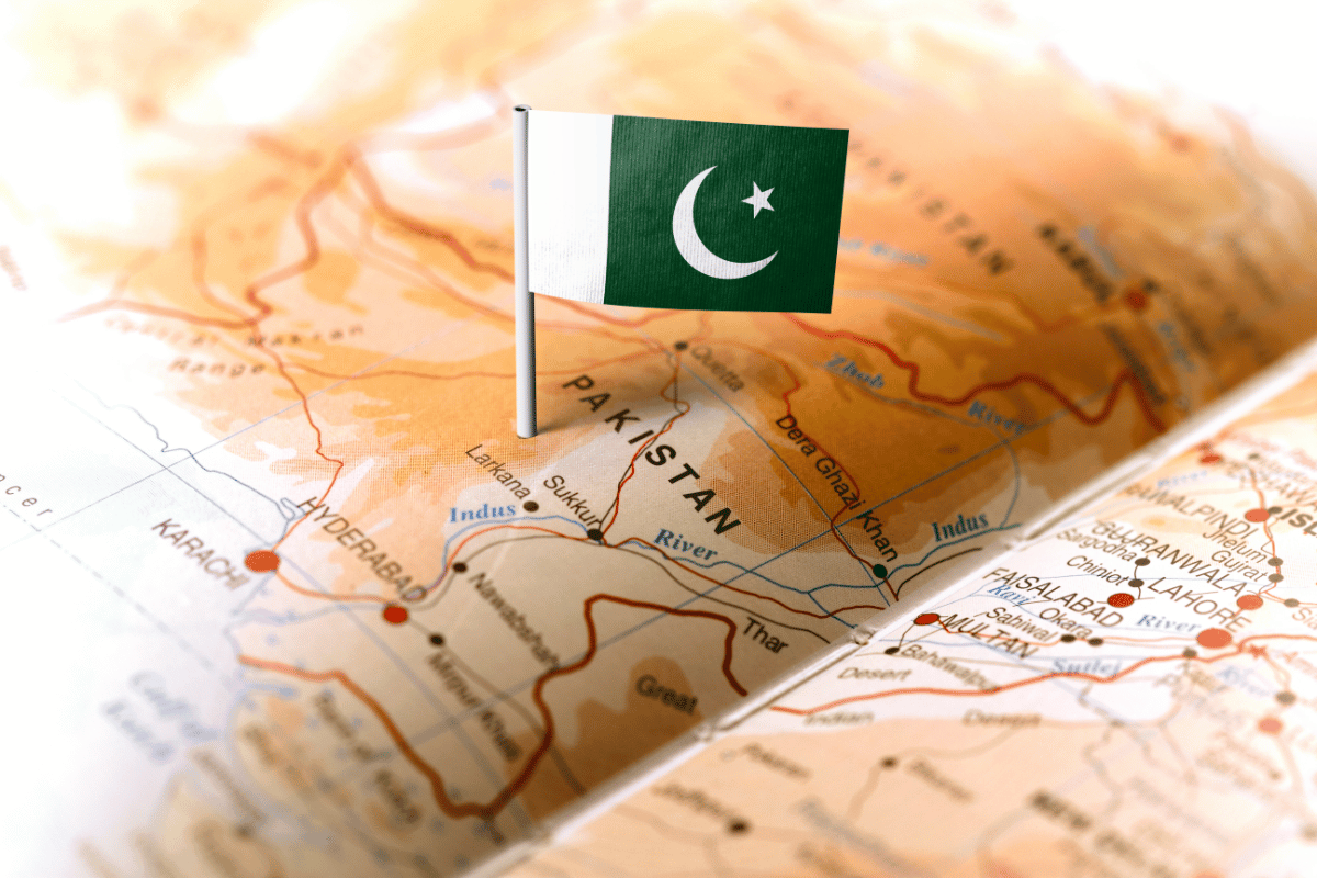 How to find the right travel insurance for Pakistan. A Detailed Guide